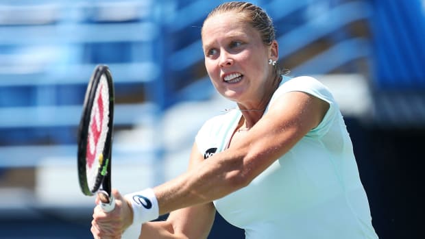 shelby-rogers-uso-lead.jpg